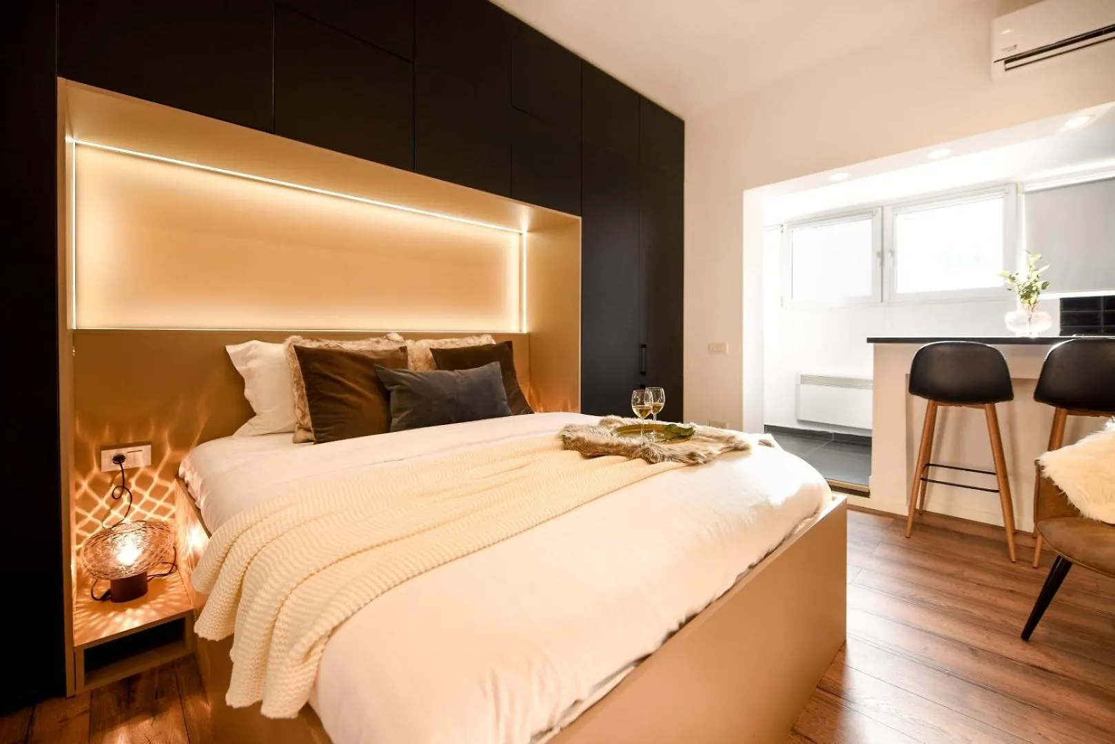 Calea Victoriei Elegance - Modern Studio Bucharest 0*,  Romania