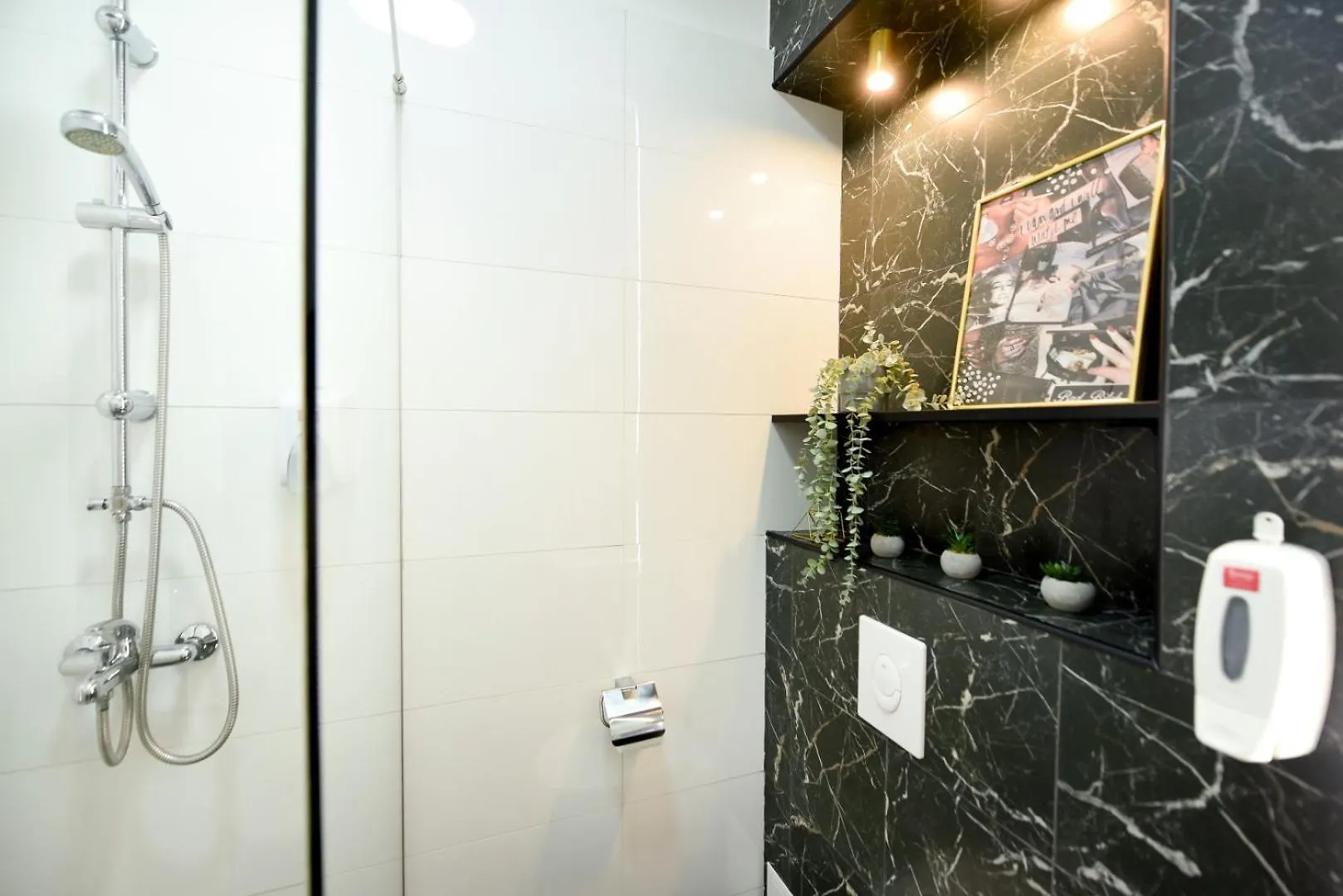 Calea Victoriei Elegance - Modern Studio Bucharest 0*,  Romania