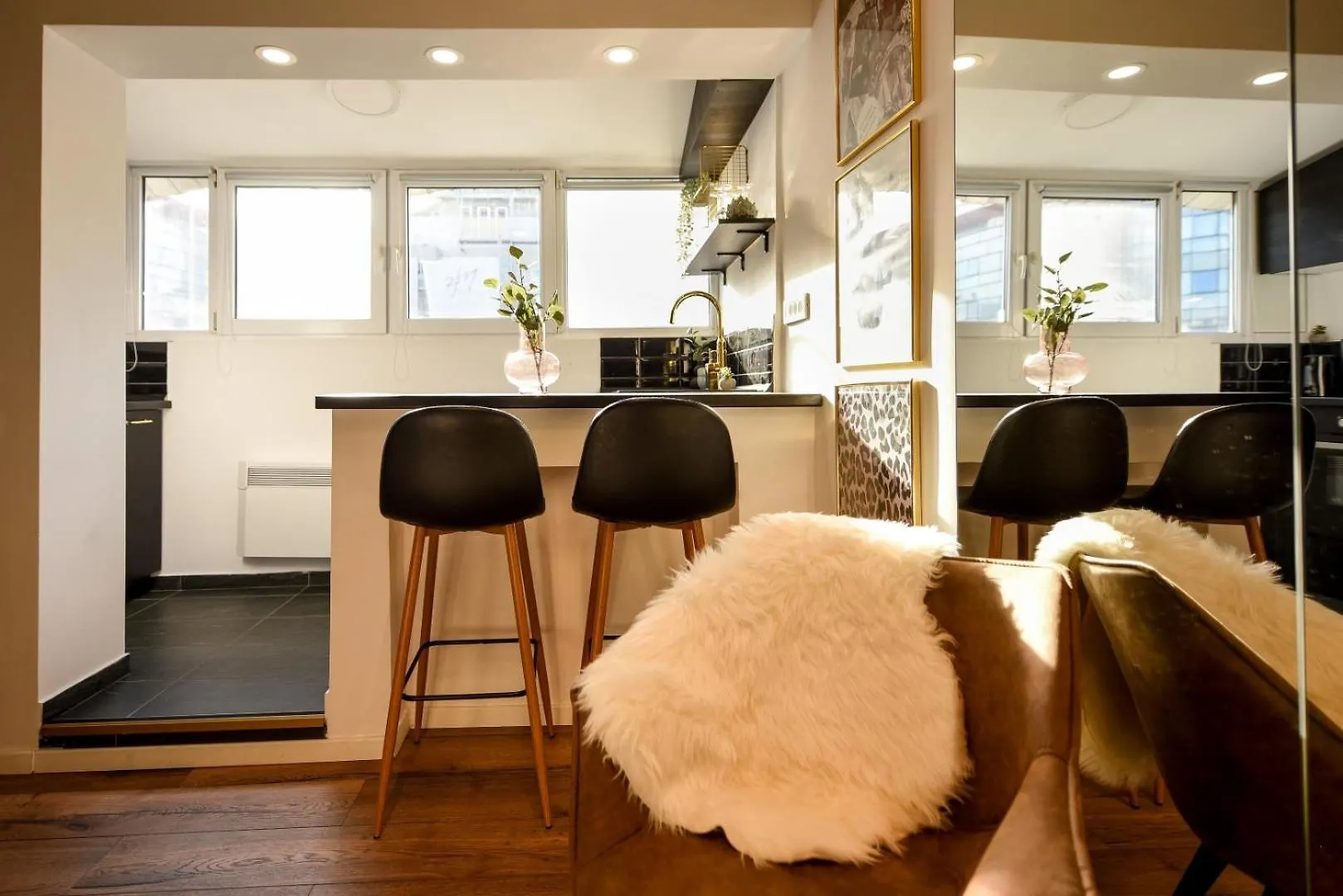 Calea Victoriei Elegance - Modern Studio Bucharest 0*,  Romania